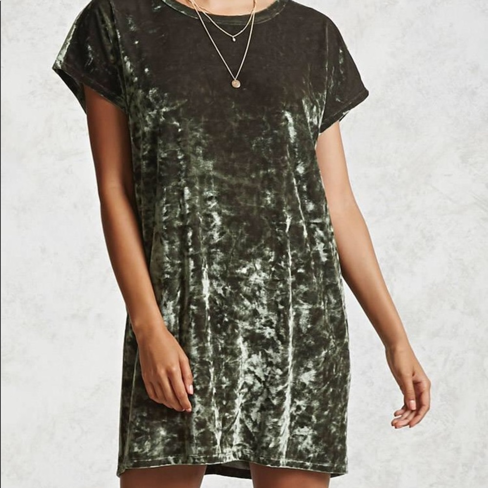BRAND NEW Velvet Dress